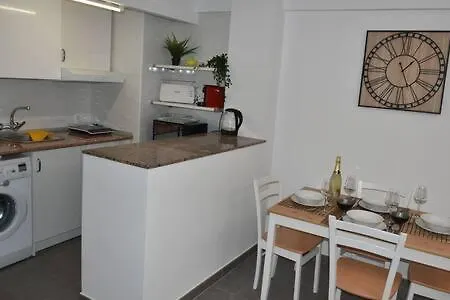 Apartment At The Beach -La Malagueta-Free Parking- Malaga