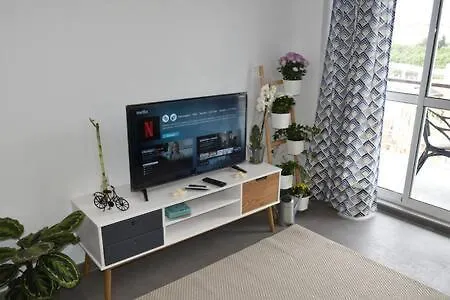 Apartment At The Beach -La Malagueta-Free Parking- Malaga 0*,